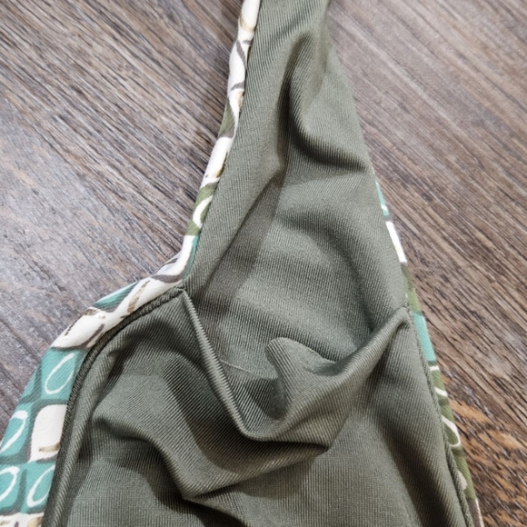 🖖 Vicky Moreinis 🖖 bathing suit top size 12 - Picture 6 of 8